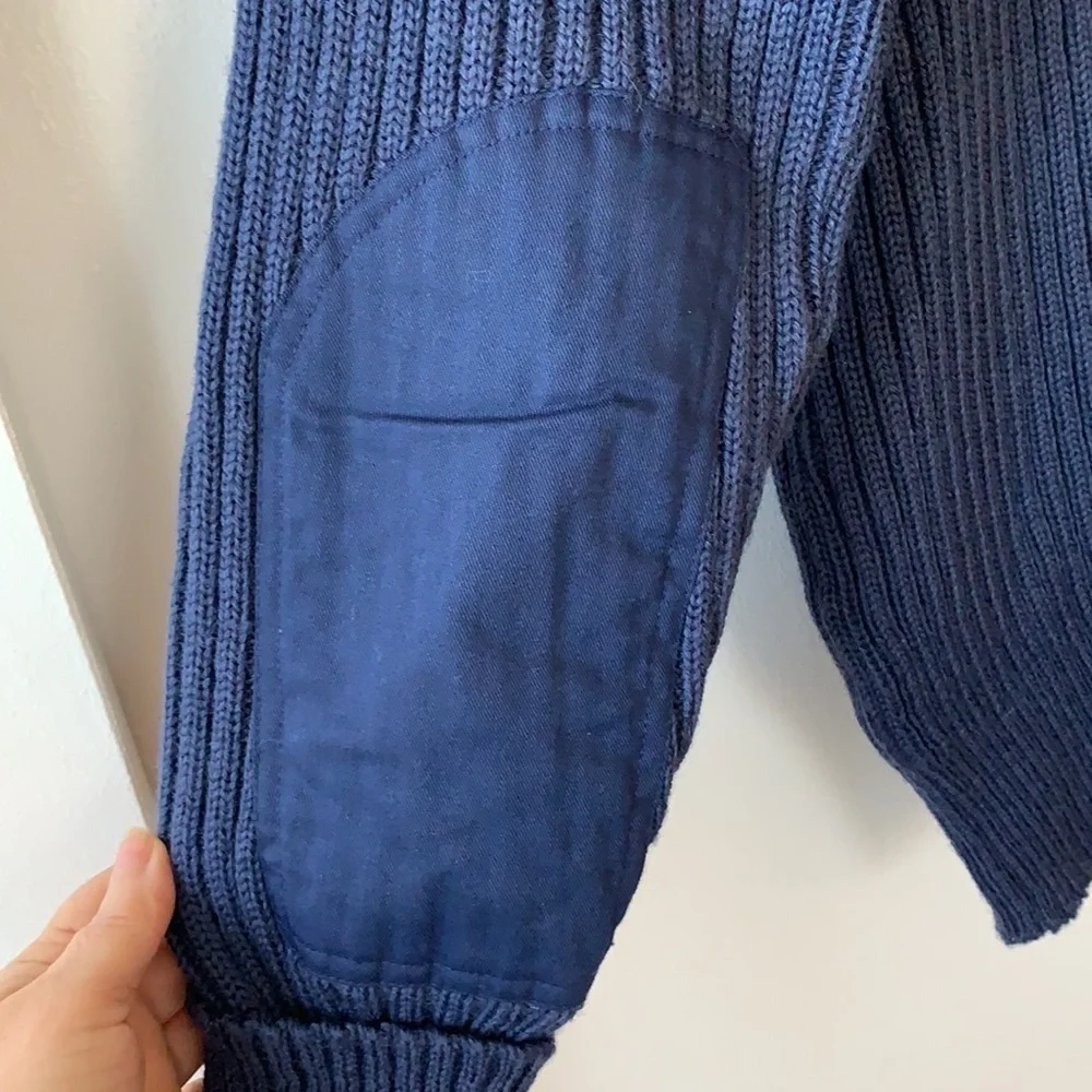 Citadel Vintage Ribbed Virgin Wool V Neck Sweater M